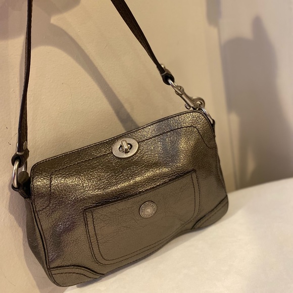 Coach shoulder bag - Picture 8 of 8